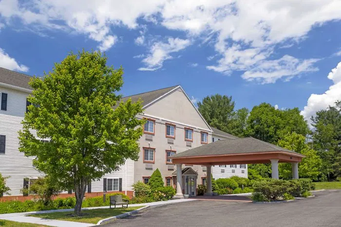 Best Western Plus Berkshire Hills Inn & Suites 4