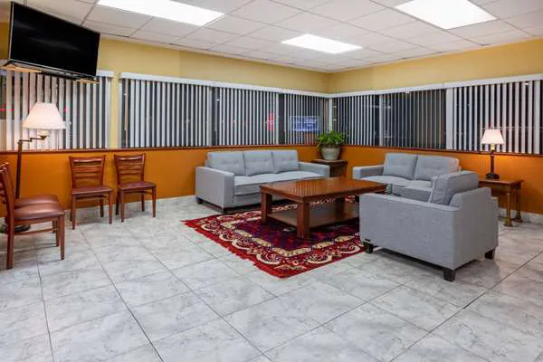 Ramada by Wyndham Rome/Verona 4