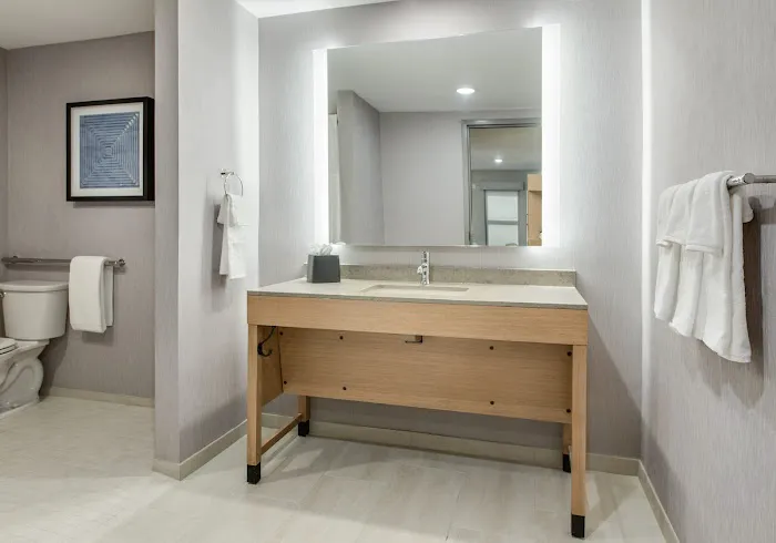 Hyatt Place Newark / Main Street 4