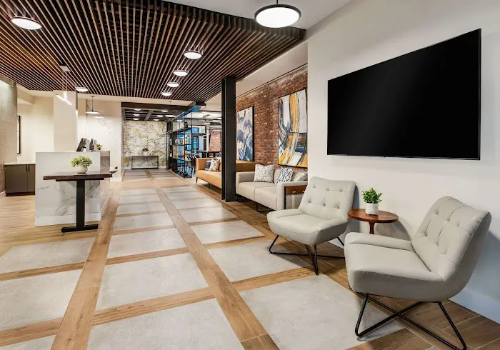 Hyatt Place Newark / Main Street 4
