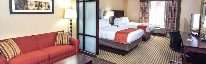 Holiday Inn Express & Suites Elkton - University Area by IHG 4