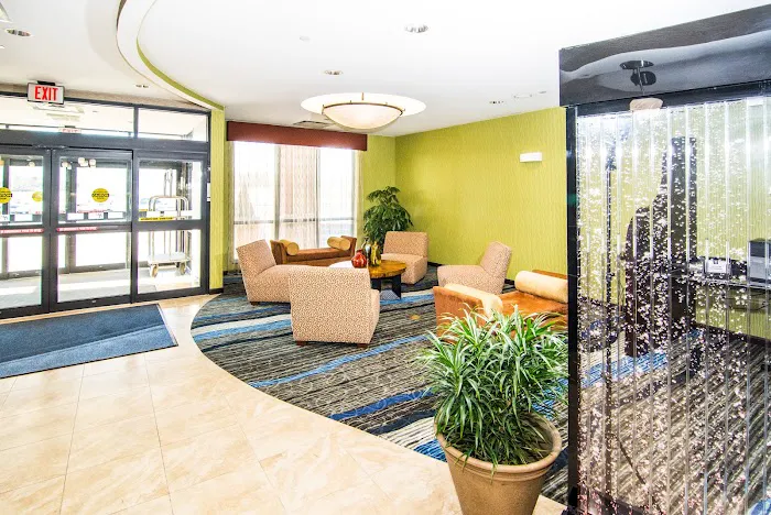 Holiday Inn Express & Suites Elkton - University Area by IHG 4