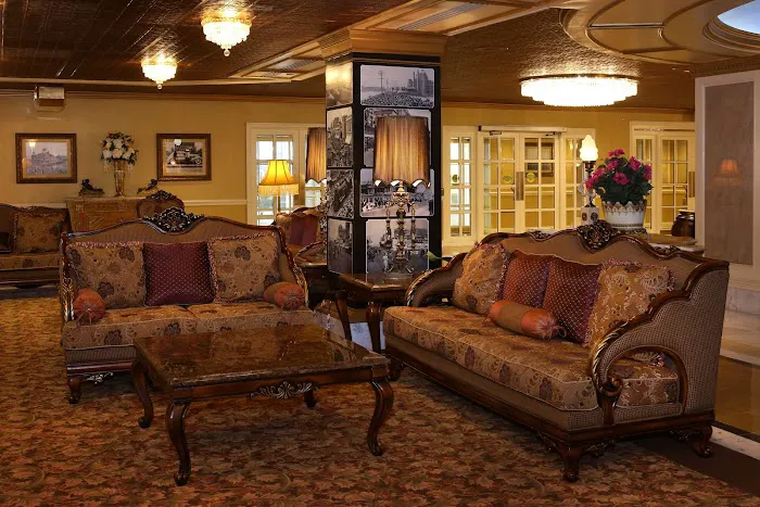 The Claridge Hotel 4
