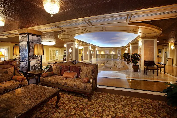 The Claridge Hotel 4