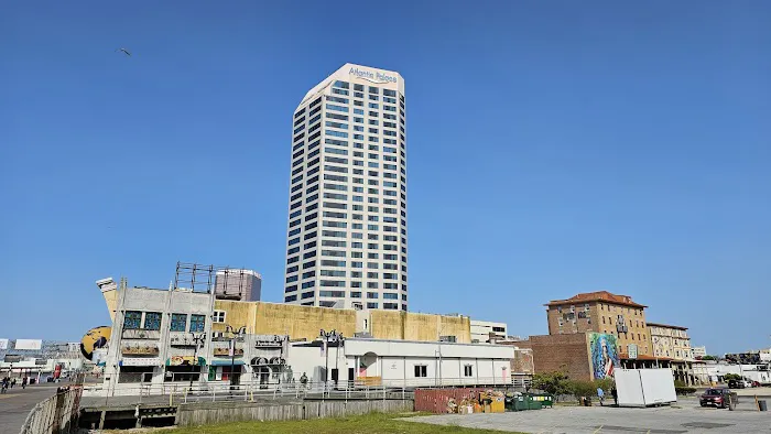 Atlantic Palace Suites 4