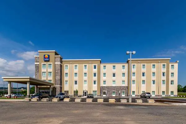 Comfort Inn & Suites - Harrisburg Airport - Hershey South 4