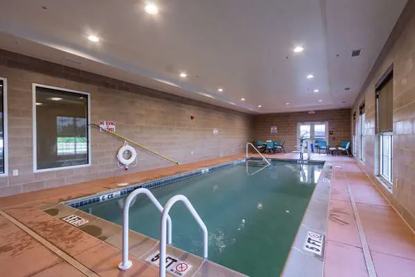 Comfort Inn & Suites - Harrisburg Airport - Hershey South 4