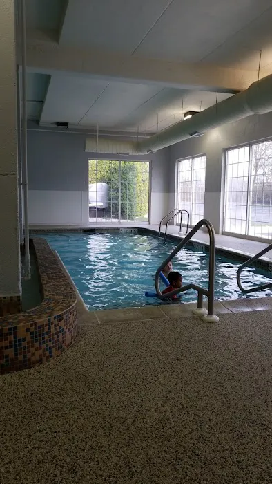 Comfort Inn at the Park 4