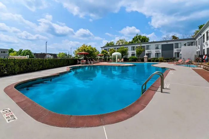 Spark by Hilton Hummelstown Hershey 4
