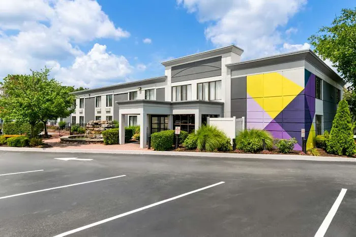 Spark by Hilton Hummelstown Hershey 4