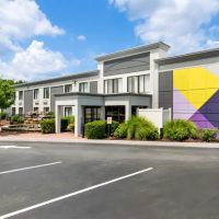 Spark by Hilton Hummelstown Hershey ico