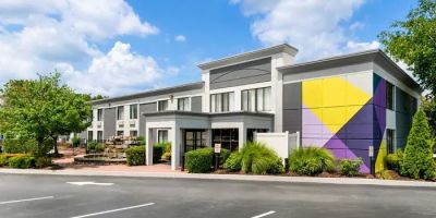 Spark by Hilton Hummelstown Hershey