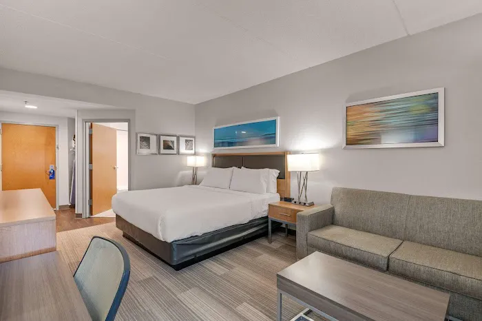 Holiday Inn Express Hershey (Harrisburg Area) by IHG 4