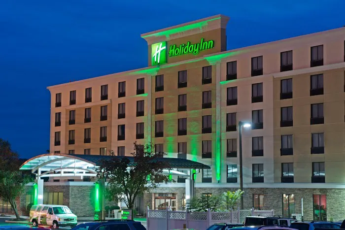 Holiday Inn Harrisburg East by IHG 4
