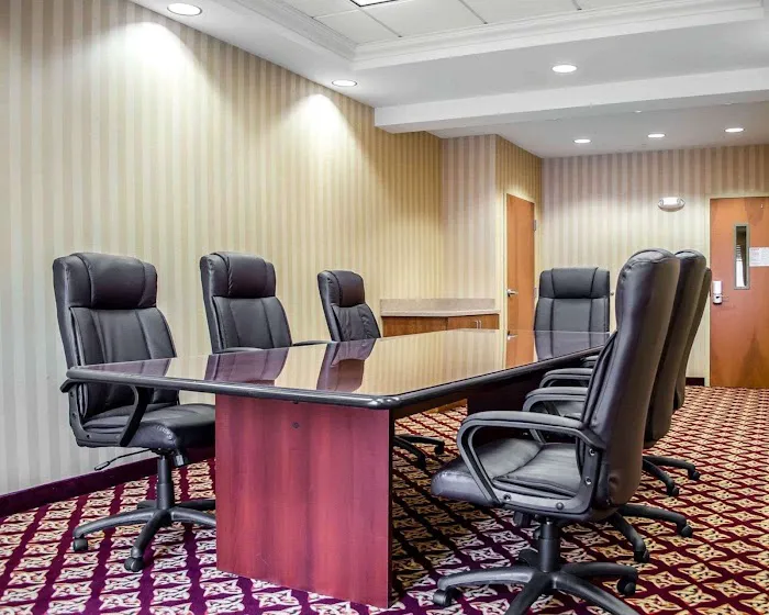 Comfort Suites Hummelstown - Hershey 4