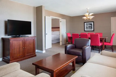Sheraton Harrisburg Hershey Hotel 4