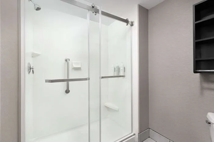 Homewood Suites by Hilton York 4