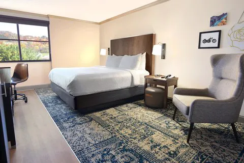 Four Points by Sheraton York 4