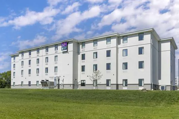 Sleep Inn North - Central York 4