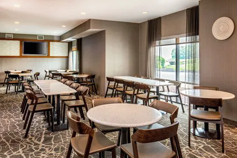 SpringHill Suites Hershey Near the Park 4