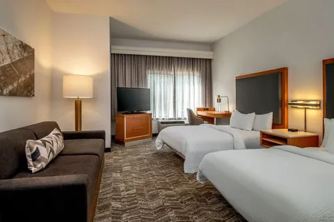 SpringHill Suites Hershey Near the Park 4