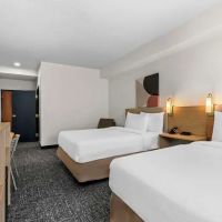 Spark by Hilton Hershey Near the Park ico