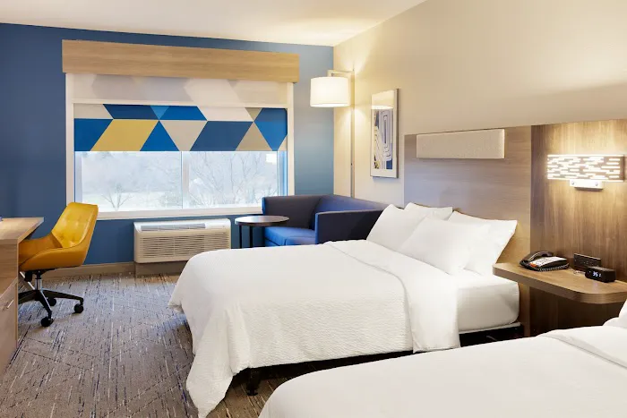 Holiday Inn Express & Suites Drums-Hazleton (I-80) by IHG 4