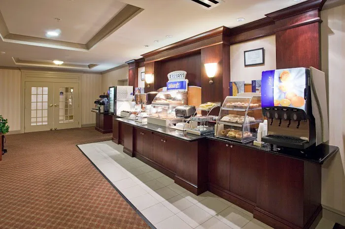 Holiday Inn Express & Suites Drums-Hazleton (I-80) by IHG 4