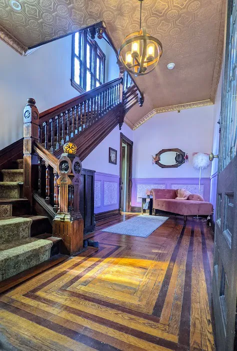 Sunflower Manor Hotel 4