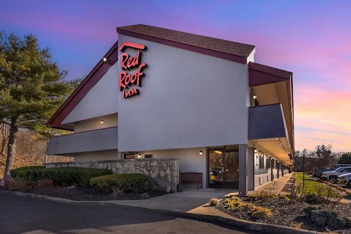 Red Roof Inn Danville, PA 4