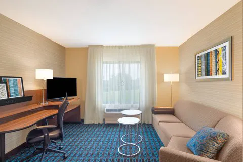 Fairfield Inn & Suites Bloomsburg 4