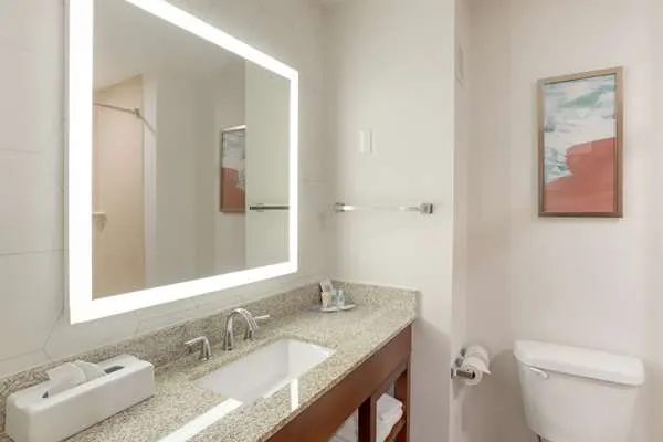 Comfort Suites 4