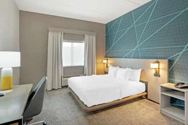 Comfort Suites 4