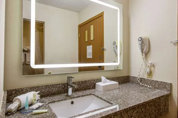 Quality Inn Bloomsburg 4
