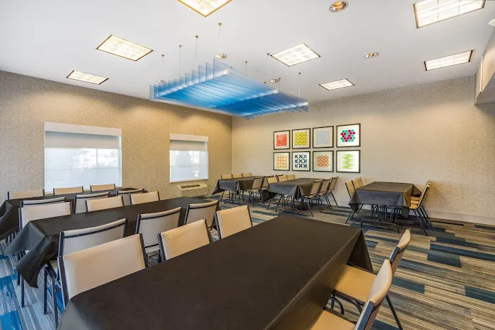 Holiday Inn Express Bloomsburg by IHG 4