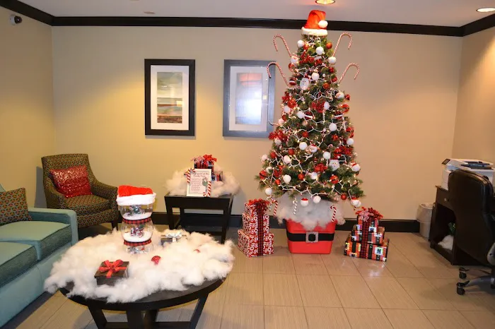 Holiday Inn Express & Suites Selinsgrove - University Area by IHG 4