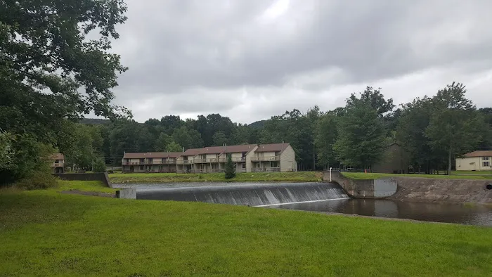 Quail Hollow Village 4
