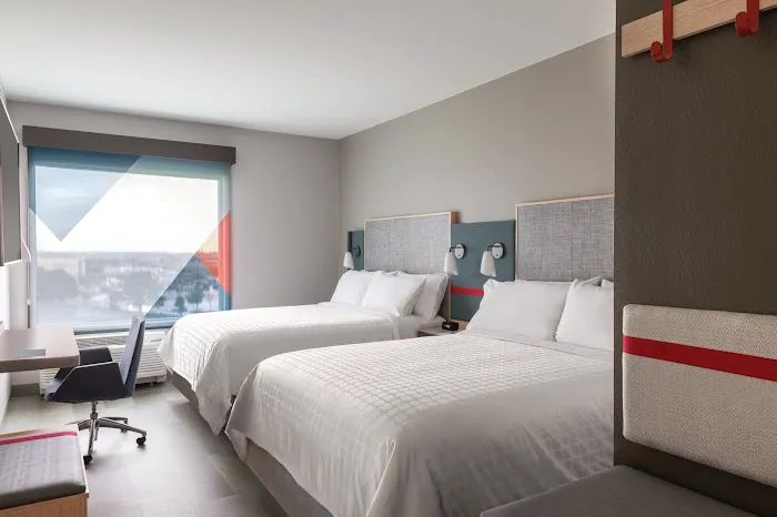 avid hotel Harrisburg NE - Hershey Area by IHG 4