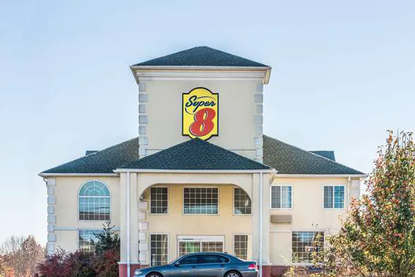 Super 8 by Wyndham Harrisburg Hershey North 4