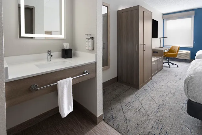 Holiday Inn Express Harrisburg I-81 - Hershey by IHG 4