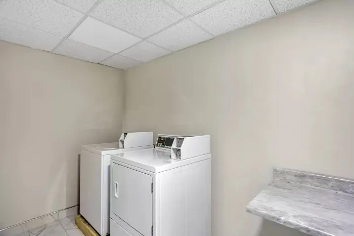 Comfort Inn & Suites Harrisburg-Hershey North 4