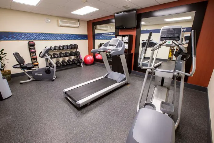 Hampton Inn & Suites Berkshires-Lenox 4