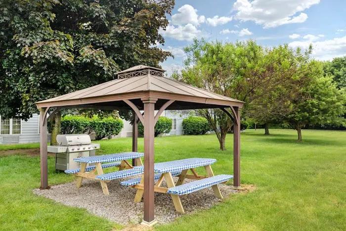 Best Western Hartford Hotel & Suites 5