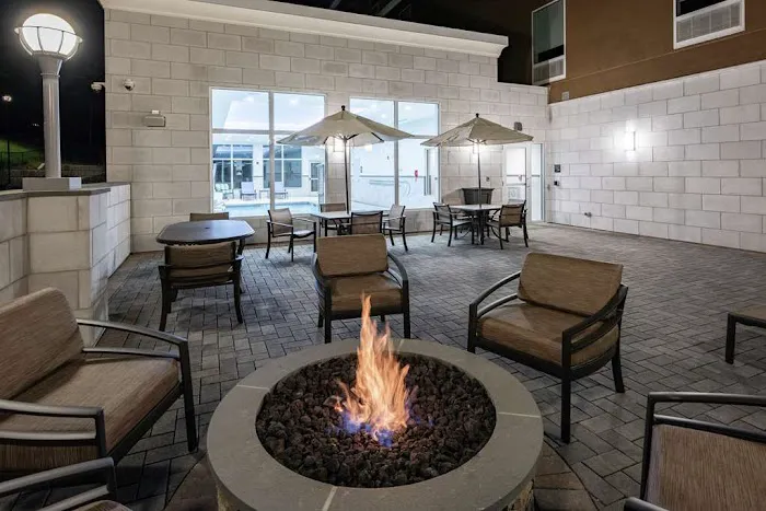 Hampton Inn & Suites Rocky Hill - Hartford South 4