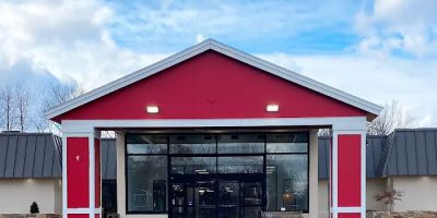 Ramada by Wyndham Hartford North / Bradley Airport