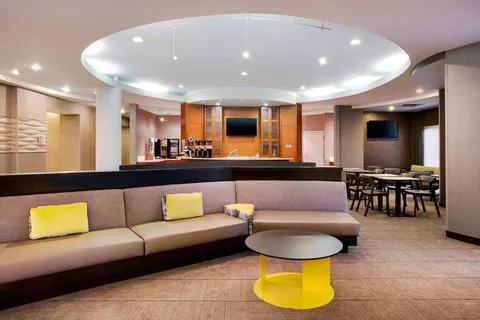 SpringHill Suites Hartford Airport/Windsor Locks 4