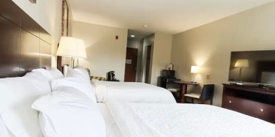 Holiday Inn Express & Suites Meriden by IHG