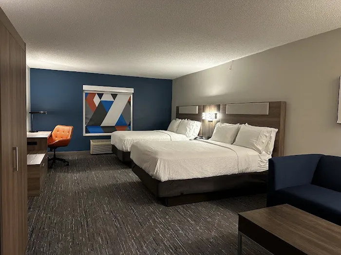 Holiday Inn Express & Suites Meriden by IHG 4