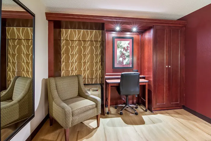 Red Roof Inn Meriden 4