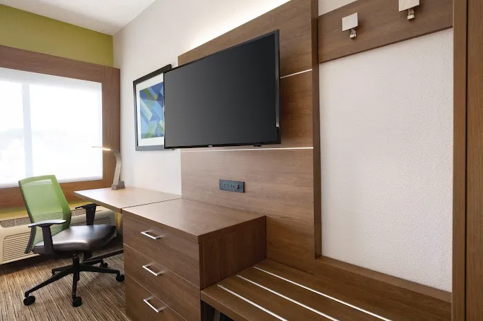 Holiday Inn Express Hartford South - Rocky Hill by IHG 4